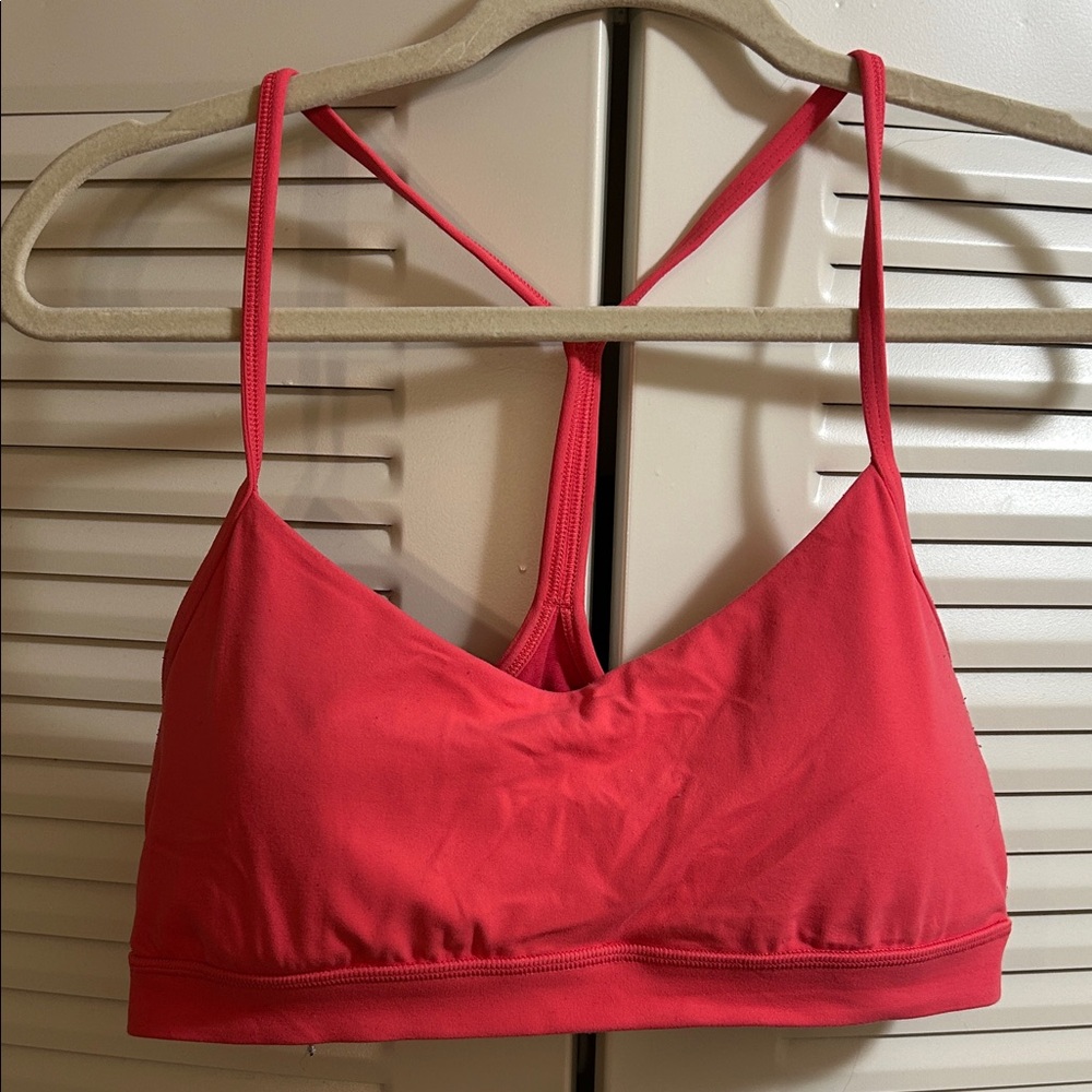 Lululemon Y Flow Bra in Lip Gloss